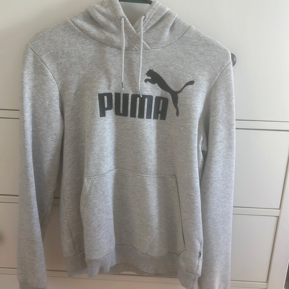 Puma Sweater - Picture 1 of 3
